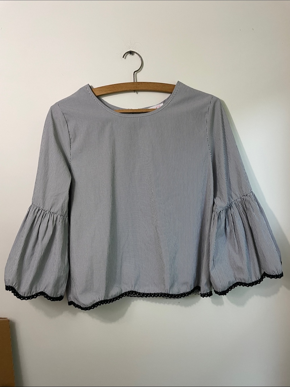 A'gaci Striped Bell-Sleeve Pullover Top with Crochet Lace Trim Size S